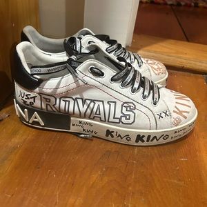 ONE OF A KIND ‼️‼️